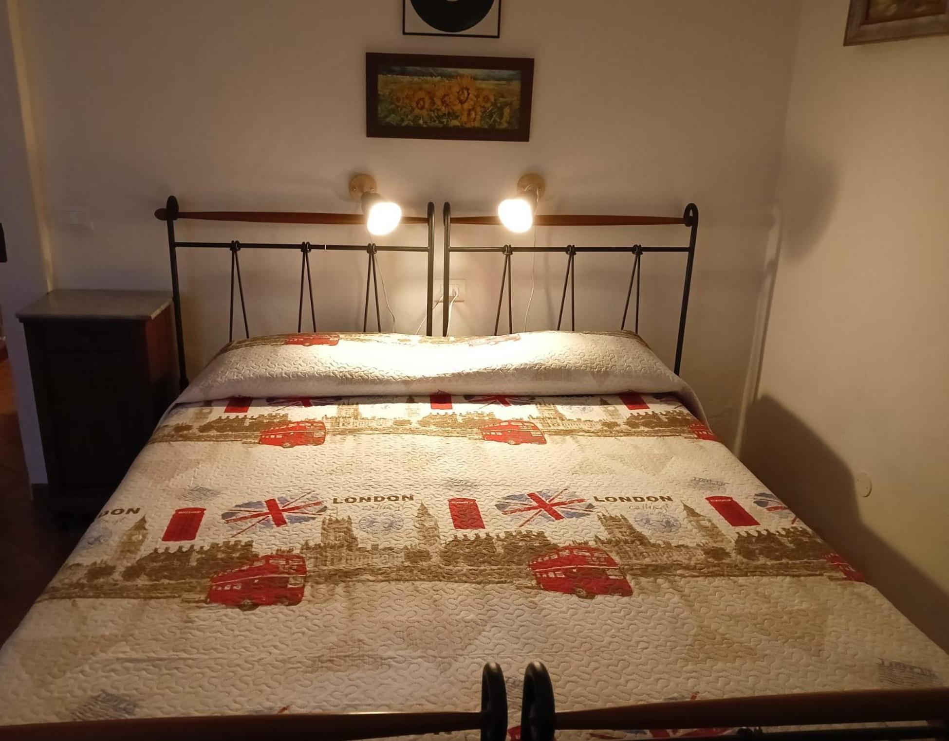 Appartamento Tipico In Centro Storico Ουρμπίνο Εξωτερικό φωτογραφία